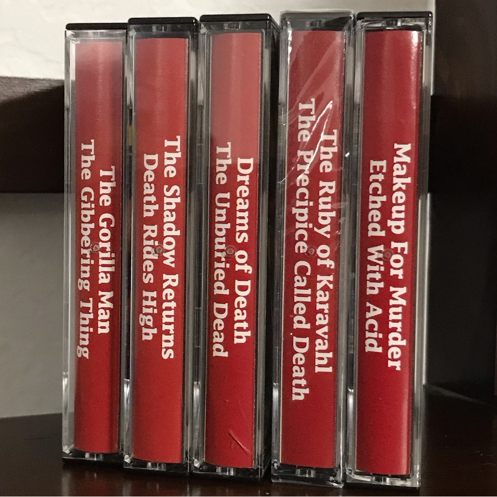 THE SHADOW 5 Cassettes of 10 Original Radio Broadcasts Collection. - Picture 3 of 3